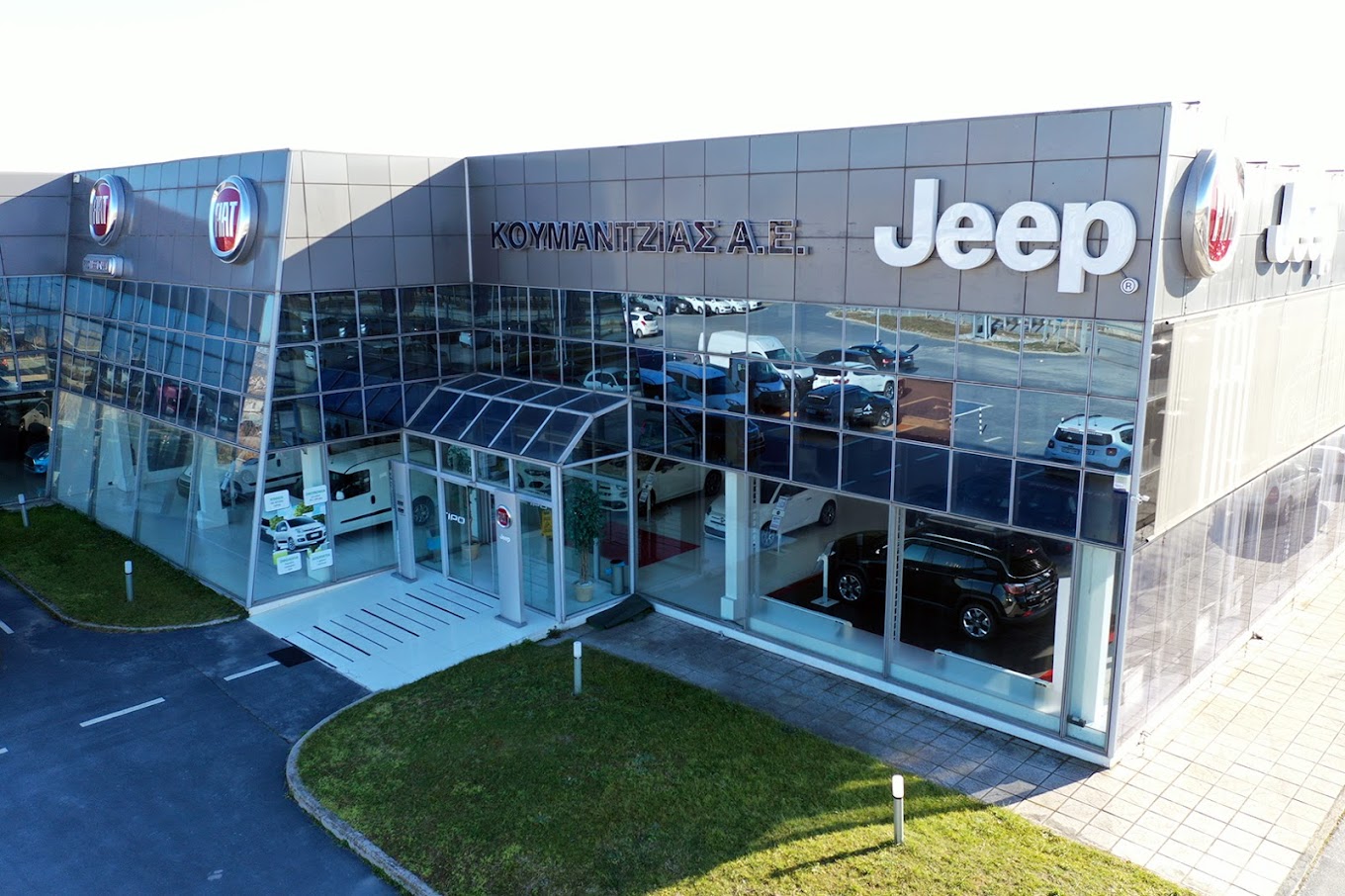 Ζήστε την Αυθεντική Εμπειρία Jeep® στην Κουμαντζιάς Α.Ε.